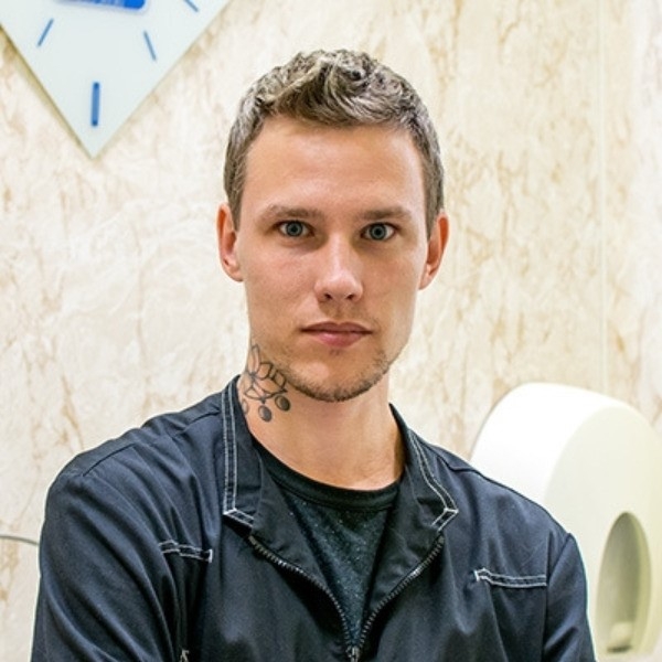 Абэ Ян Николаевич