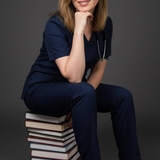 Попович Маргарита Вячеславовна